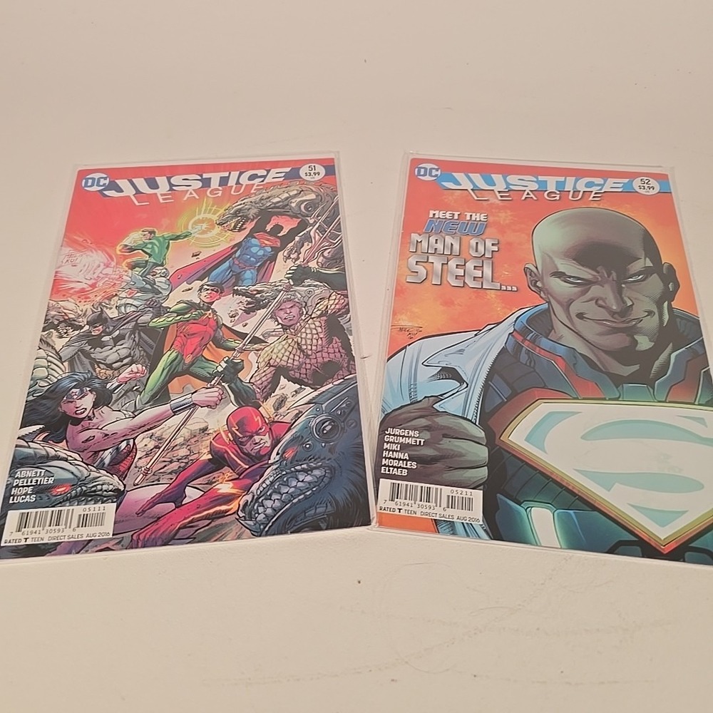 Justice League #51 & #52 (DC Comics August 2016)